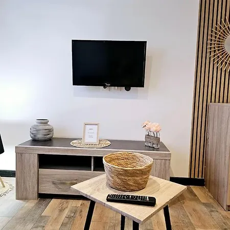 Appartement Cosy A Seloncourt Extérieur photo